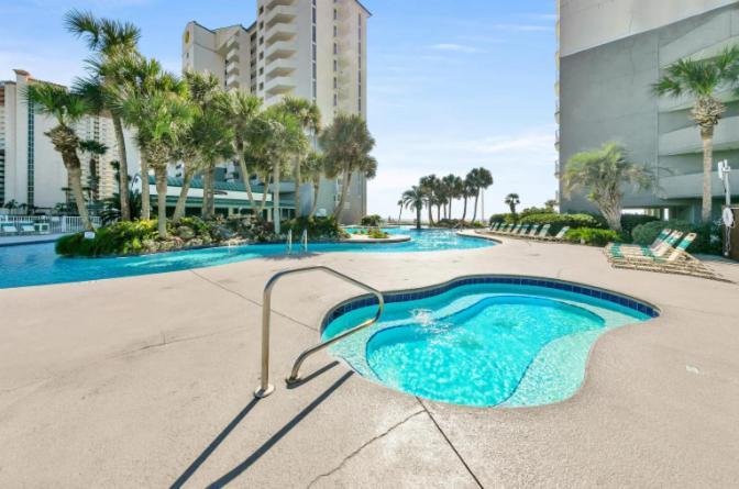 Apartahotel Emerald Bay Escape Panama City Beach
